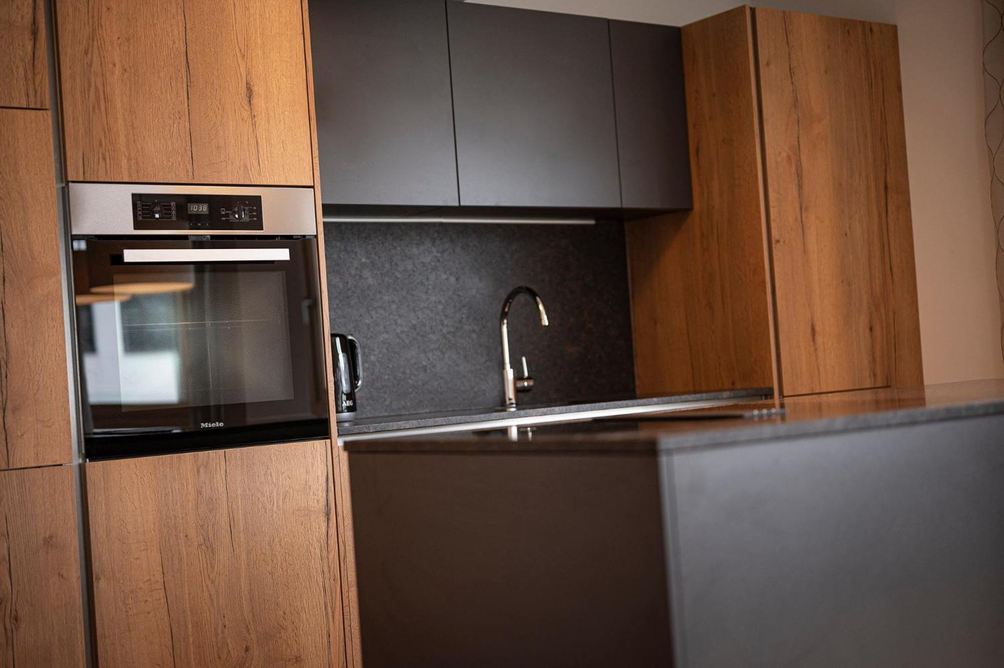 Lakeside Luxury Apartments Цел ам Зее Екстериор снимка